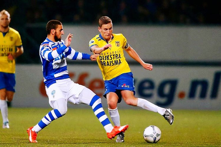 球队不是看 球队不是看