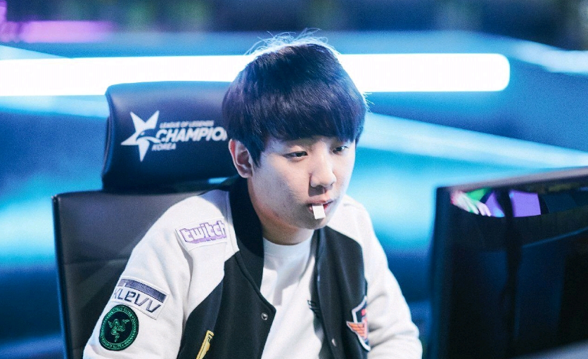 青年通道 青年通道